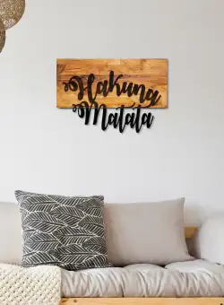 Accesoriu decorativ de perete din lemn Hakuna Matata