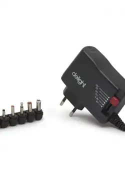 Adaptor de retea universal - 2500 mA