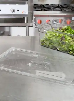 Capac policarbonat cu maner Cambro GN 1 4