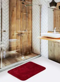 Covor de baie, Roșu