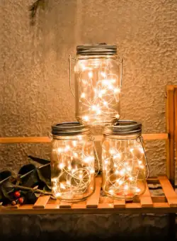 Decoratiune Lampa solara led in forma de borcan, lumina RGB