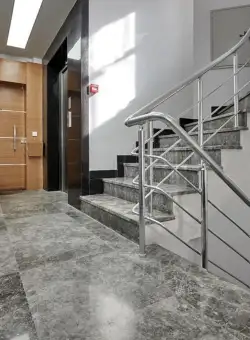 Marmura Tundra Grey Polisata, 61 x 61 x 1.3 cm