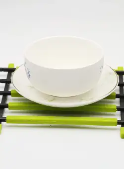 Protectie masa pentru vase fierbinti, silicon si metal