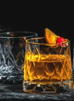 Set 4 pahare whisky Pasabahce Leafy 300 ml