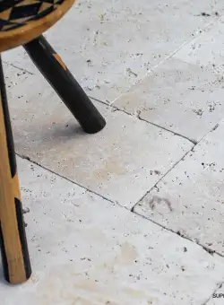 Travertin Classic Cross Cut French Pattern Set Antichizat, 1.2 cm