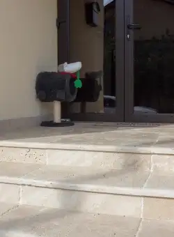 Travertin Classic Cross Cut Periat + Baston 1L, 61 x 30.5 x 3 cm (Treapta/Bordura Piscina)