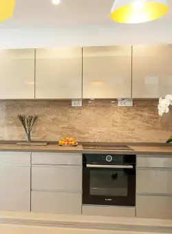 Travertin Latte PREMIUM Polisat, 60 x 30 x 2 cm