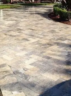 Travertin Silver Cross Cut Periat si Daltuit 30.5 x 15.2 x 3 cm