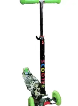 Trotineta pentru Copii, 4 Roti Luminoase LED, Graffiti, Reglabila pe Inaltime, Scooter, Verde