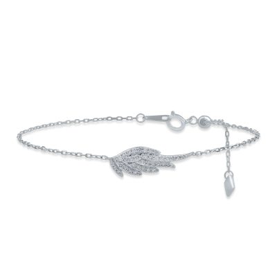 Bratara cu pandantiv aripa din aur alb cu diamante de 0.2ct