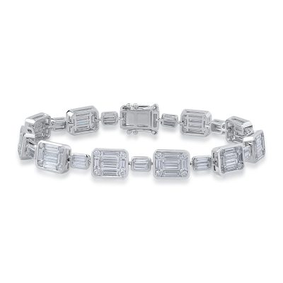 Bratara din aur alb cu diamante baguette si rotunde de 6.81ct