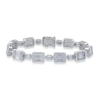 Bratara din aur alb cu diamante baguette si rotunde de 6.81ct