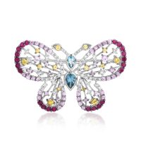 Brosa fluture din aur alb cu pietre pretioase si semipretioase de 4.59ct