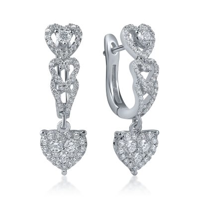 Cercei cu inimi din aur alb cu diamante de 0.6ct