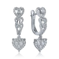 Cercei cu inimi din aur alb cu diamante de 0.6ct