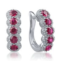 Cercei cu tortite din aur alb cu rubine si diamante de 1.5ct