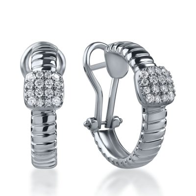 Cercei on-ear din aur alb cu diamante de 0.32ct