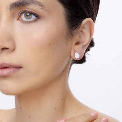 Cercei stud din aur alb cu diamante de 0.9ct