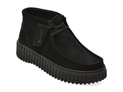 Ghete CLARKS negre, TORHILL MOSS, din piele intoarsa
