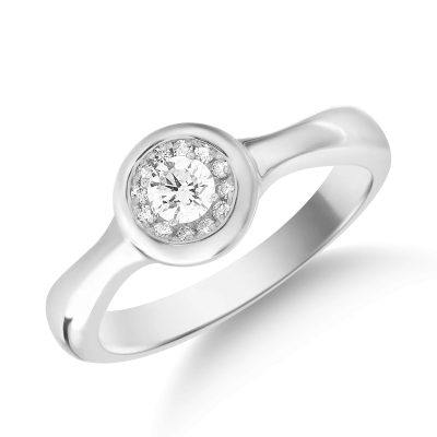 Inel din aur alb cu diamant de 0.12ct si diamante de 0.05ct