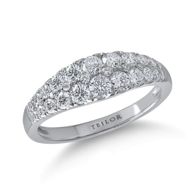 Inel din aur alb cu diamante microsetting de 0.7ct
