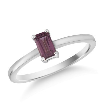 Inel din aur alb cu rodolit rectangular de 0.3ct