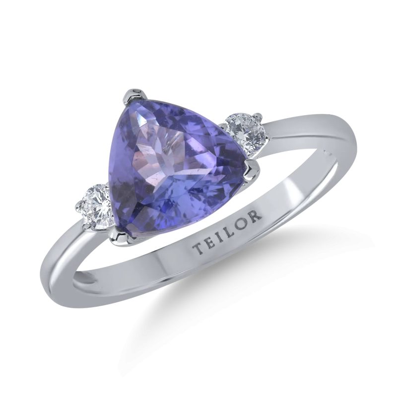 Inel din aur alb cu tanzanit de 1.94ct si diamante de 0.14ct