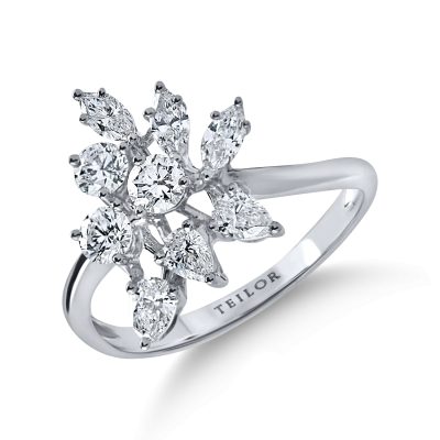 Inel geometric din aur alb cu diamante de 0.9ct