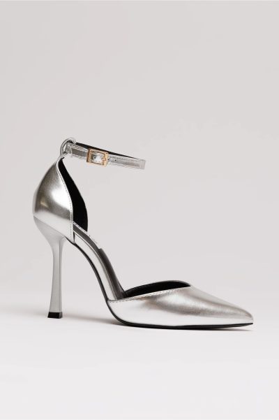 Pantofi eleganti argintii din piele ecologica cu bareta