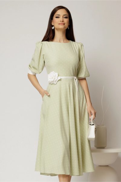 Rochie midi verde fistic cu buline si cordon detasabil in talie